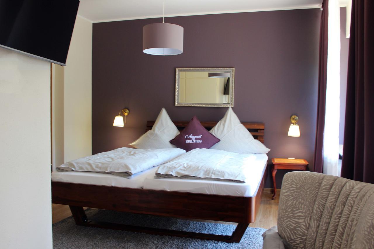 Auszeit Am Eifelsteig Hotell Daun Exteriör bild